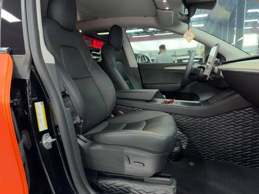 2022 Tesla Model Y BEV 60KWH,autocango,china used car exporter,china ev exporter,chinese used car exporter,chinese used ev exporter