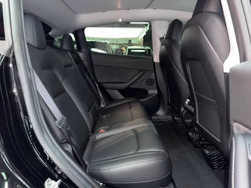 2022 Tesla Model Y BEV 60KWH,autocango,china used car exporter,china ev exporter,chinese used car exporter,chinese used ev exporter