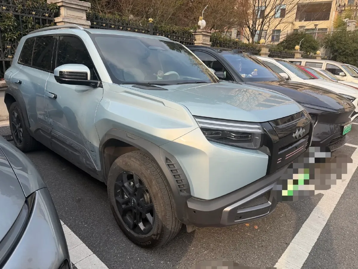 2025 FangChengBao Tai 3 BEV,autocango,china used car exporter,china ev exporter,chinese used car exporter,chinese used ev exporter