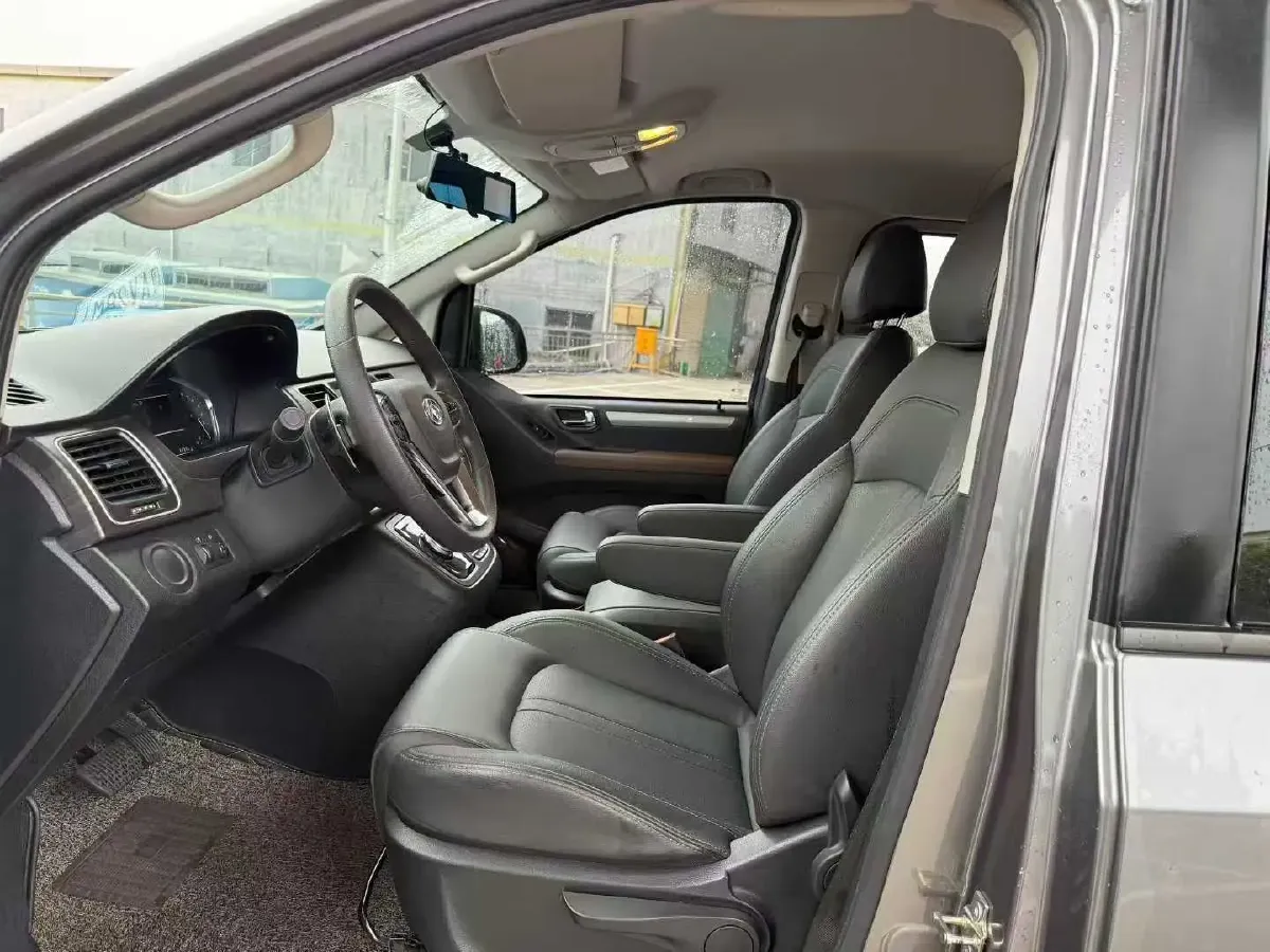 2022 MAXUS G10 2.0T 224HP L4 8AT,autocango,china used car exporter,china ev exporter,chinese used car exporter,chinese used ev exporter