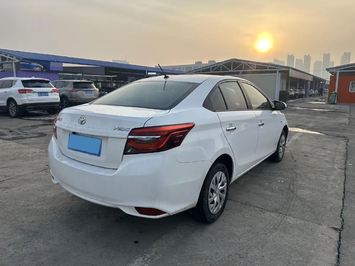 2022 Toyota Vios 1.5L 112HP L4 CVT,autocango,china used car exporter,china ev exporter,chinese used car exporter,chinese used ev exporter