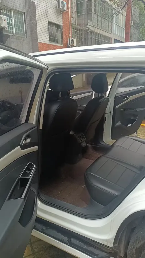 2024 Jetta VS7 1.4T 150HP L4 5MT,autocango,china used car exporter,china ev exporter,chinese used car exporter,chinese used ev exporter