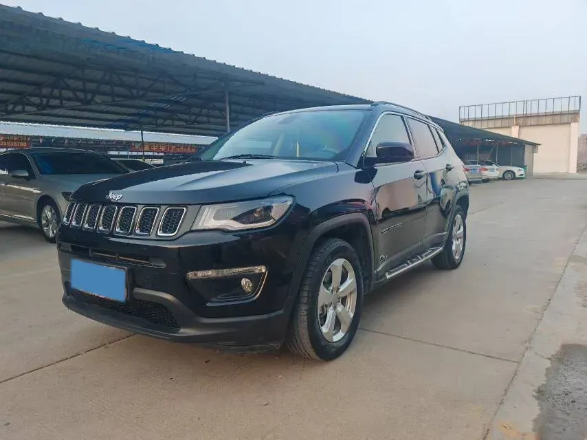 2020 Jeep Compass 1.3T 173HP L4 7DCT,autocango,china used car exporter,china ev exporter,chinese used car exporter,chinese used ev exporter