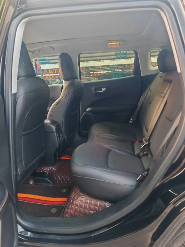 2020 Jeep Compass 1.3T 173HP L4 7DCT,autocango,china used car exporter,china ev exporter,chinese used car exporter,chinese used ev exporter