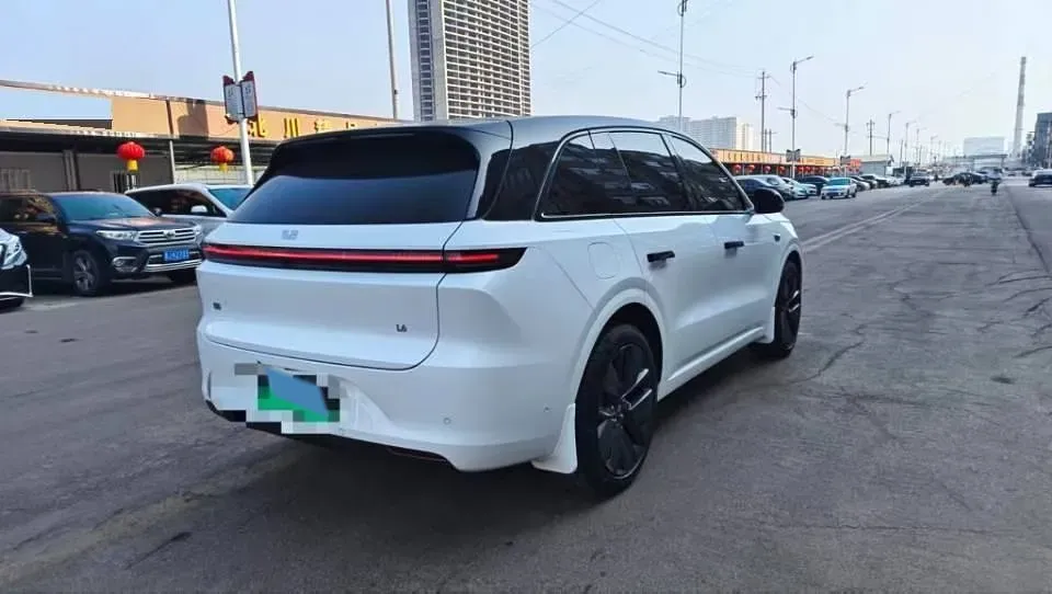 2025 Li L6 Range Extended 154HP L4 REEV,autocango,china used car exporter,china ev exporter,chinese used car exporter,chinese used ev exporter