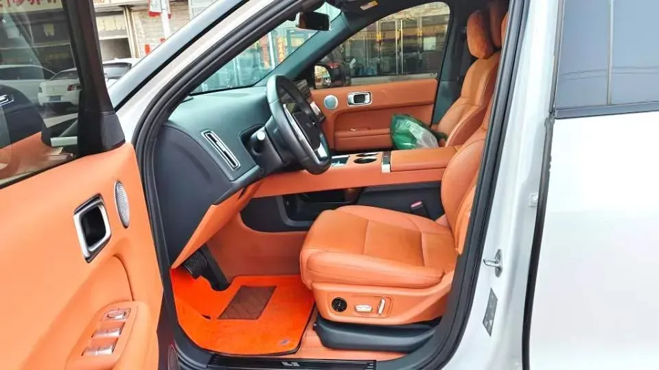 2025 Li L6 Range Extended 154HP L4 REEV,autocango,china used car exporter,china ev exporter,chinese used car exporter,chinese used ev exporter