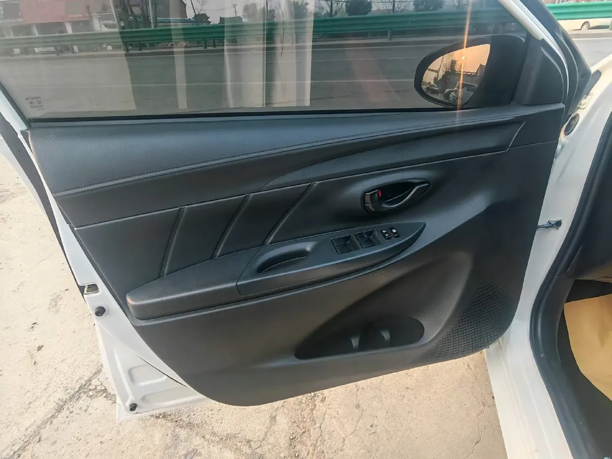 2022 Toyota Vios 1.5L 112HP L4 CVT,autocango,china used car exporter,china ev exporter,chinese used car exporter,chinese used ev exporter