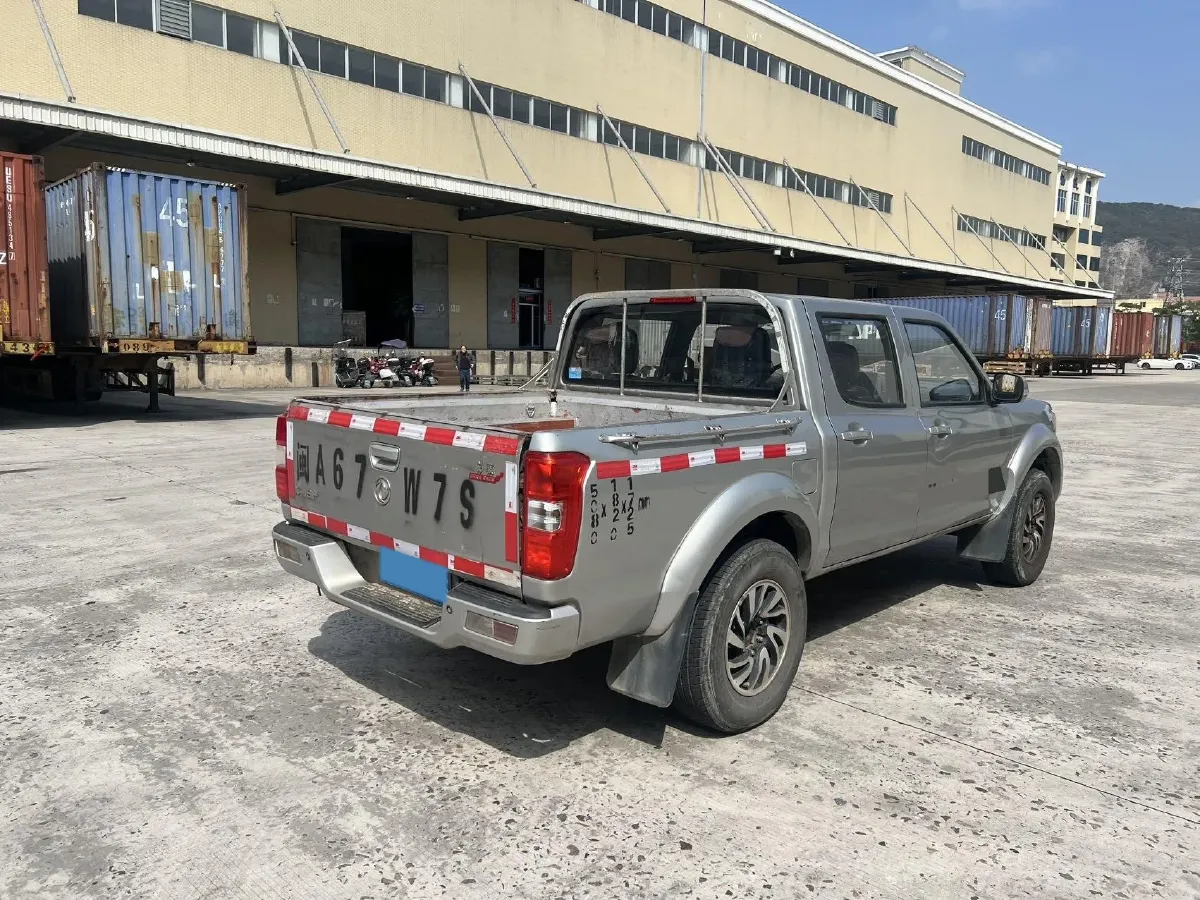 2017 Dongfeng RuiQi 2.5T 140HP L4 6MT,autocango,china used car exporter,china ev exporter,chinese used car exporter,chinese used ev exporter