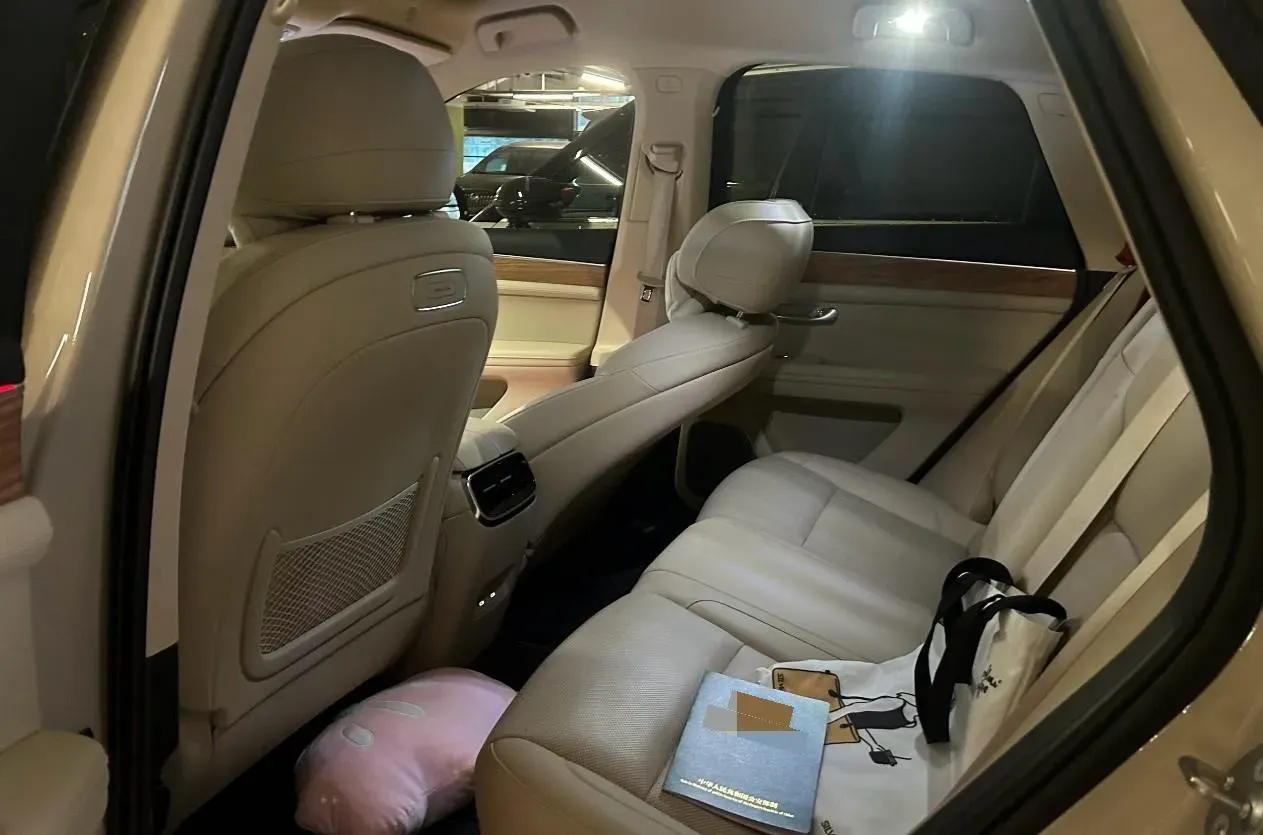 2023 HIMA AITO M5 BEV 80KWH,autocango,china used car exporter,china ev exporter,chinese used car exporter,chinese used ev exporter