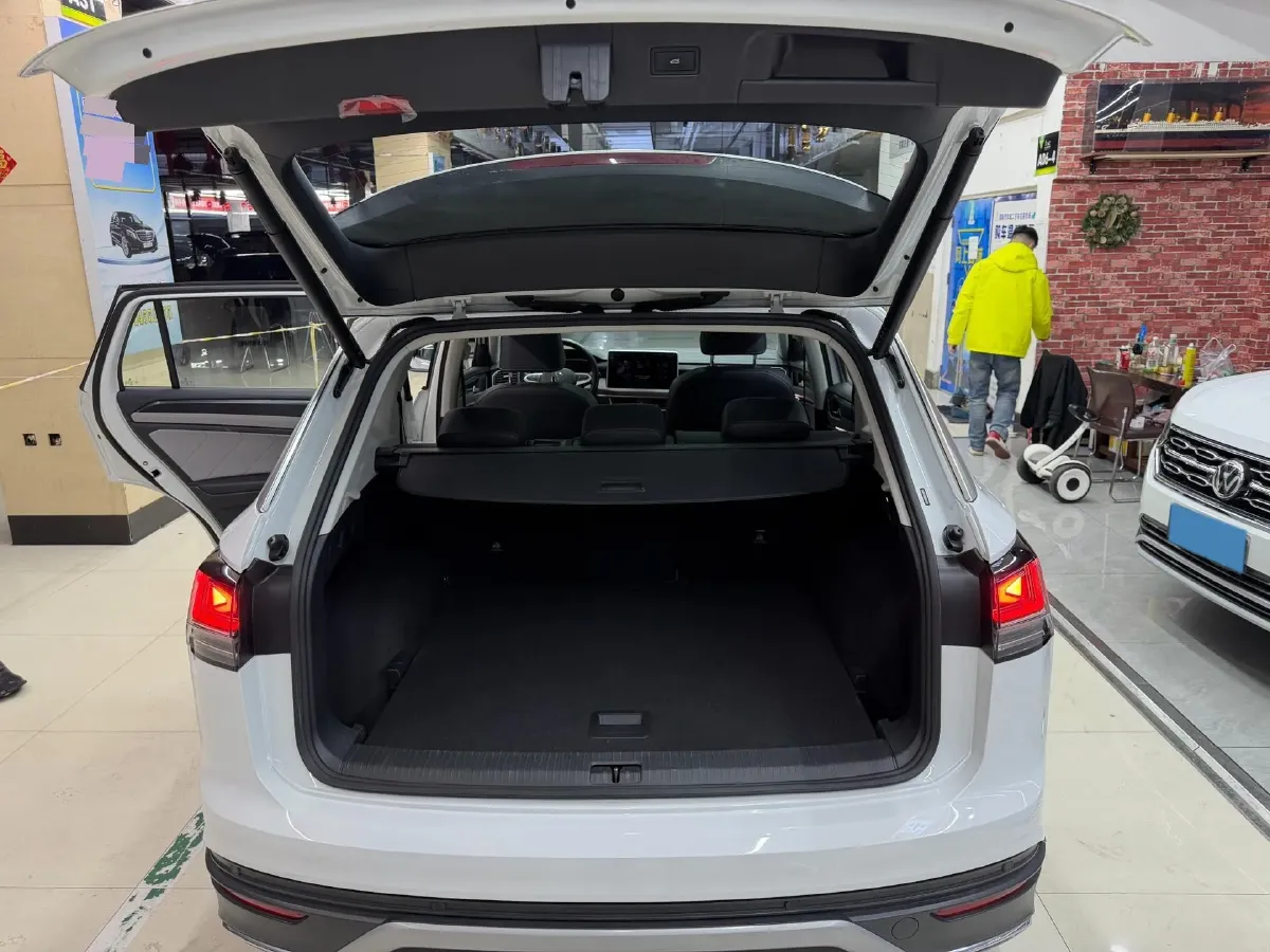 2023 Volkswagen Tayron 1.4T 150HP L4 7DCT,autocango,china used car exporter,china ev exporter,chinese used car exporter,chinese used ev exporter