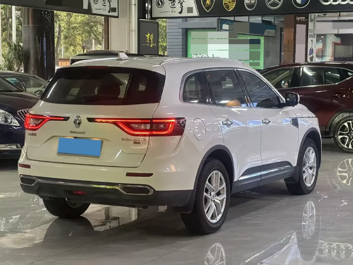 2018 Renault Koleos 2.5L 186HP L4 CVT,autocango,china used car exporter,china ev exporter,chinese used car exporter,chinese used ev exporter