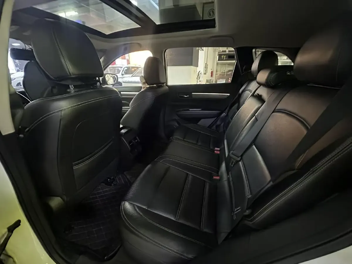 2018 Renault Koleos 2.5L 186HP L4 CVT,autocango,china used car exporter,china ev exporter,chinese used car exporter,chinese used ev exporter