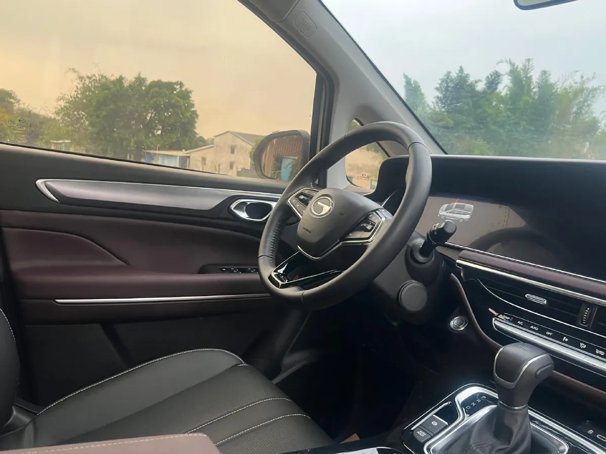 2023 GAC Trumpchi M6 1.5T 177HP L4 7DCT,autocango,china used car exporter,china ev exporter,chinese used car exporter,chinese used ev exporter