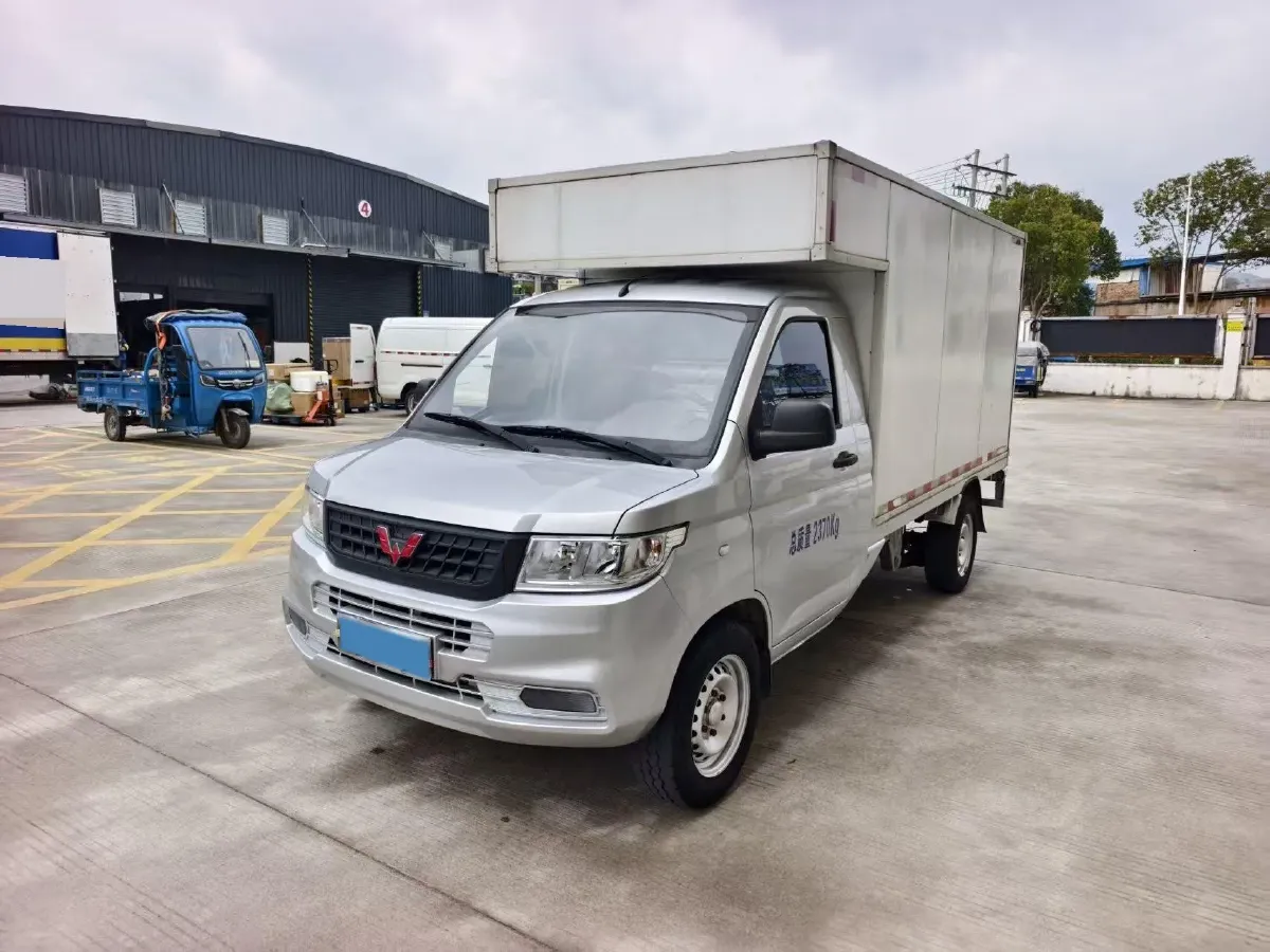 2019 WuLing RongGuang New Truck 1.8L 133HP L4 5MT,autocango,china used car exporter,china ev exporter,chinese used car exporter,chinese used ev exporter