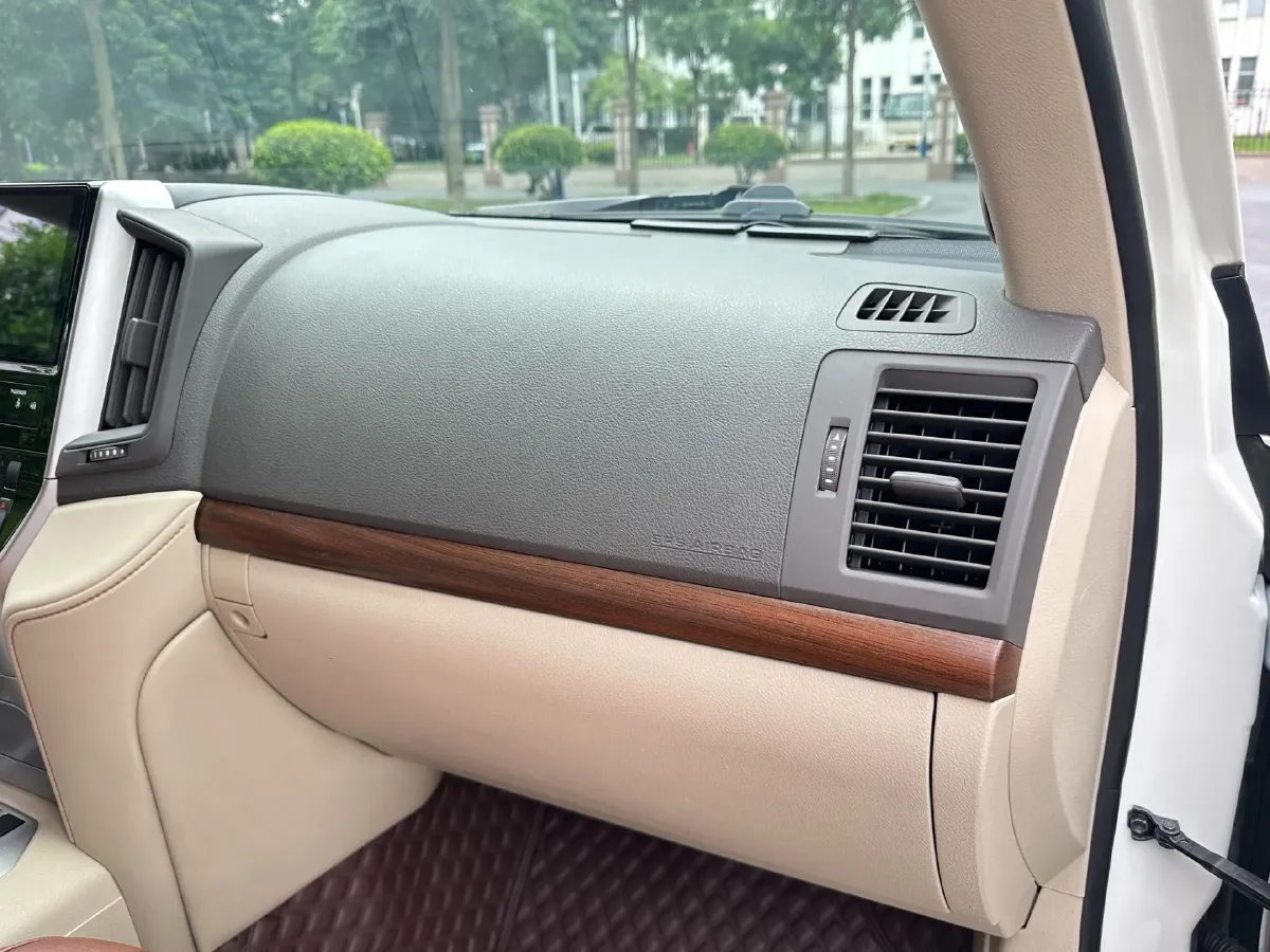 2017 Chevrolet Trax 1.4T 143HP L4 6MT,autocango,china used car exporter,china ev exporter,chinese used car exporter,chinese used ev exporter