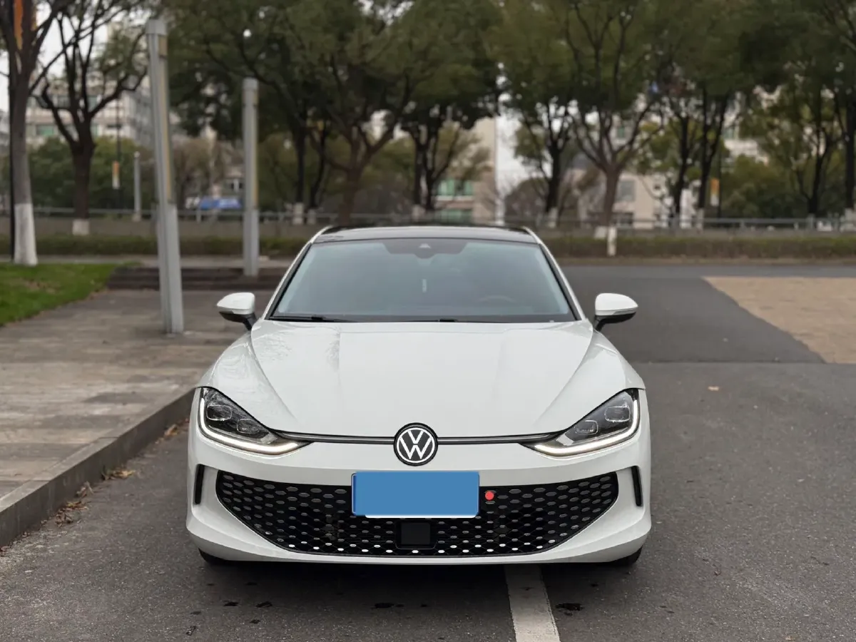 2024 Volkswagen Lamando 1.4T 150HP L4 7DCT,autocango,china used car exporter,china ev exporter,chinese used car exporter,chinese used ev exporter