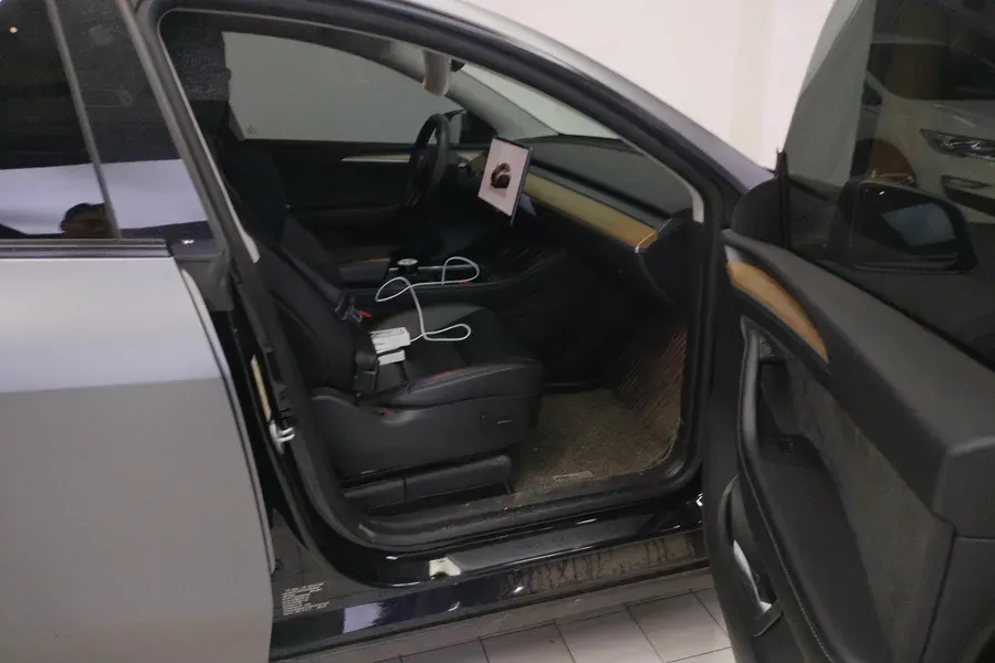 2022 Tesla Model Y BEV 60KWH,autocango,china used car exporter,china ev exporter,chinese used car exporter,chinese used ev exporter