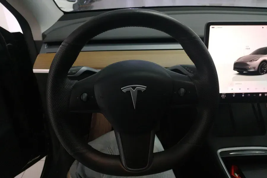 2022 Tesla Model Y BEV 60KWH,autocango,china used car exporter,china ev exporter,chinese used car exporter,chinese used ev exporter