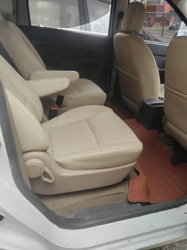 2016 WuLing HongGuang 1.5L 112HP L4 5MT,autocango,china used car exporter,china ev exporter,chinese used car exporter,chinese used ev exporter