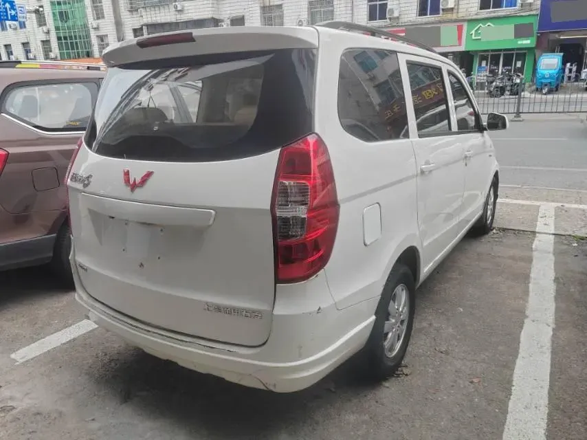 2016 WuLing HongGuang 1.5L 112HP L4 5MT,autocango,china used car exporter,china ev exporter,chinese used car exporter,chinese used ev exporter