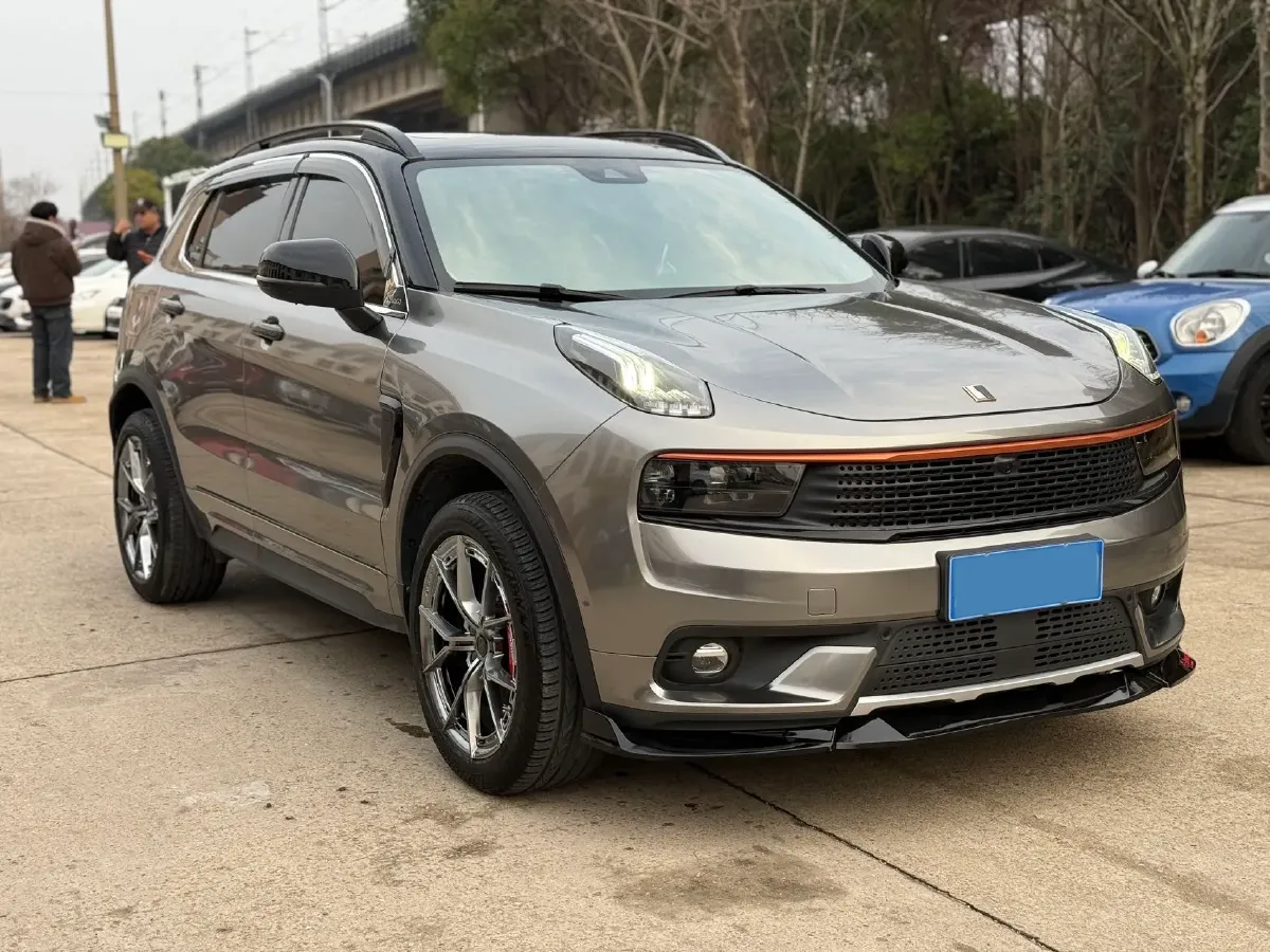 2017 LYNK&CO 01 2.0T 190HP L4 7DCT,autocango,china used car exporter,china ev exporter,chinese used car exporter,chinese used ev exporter