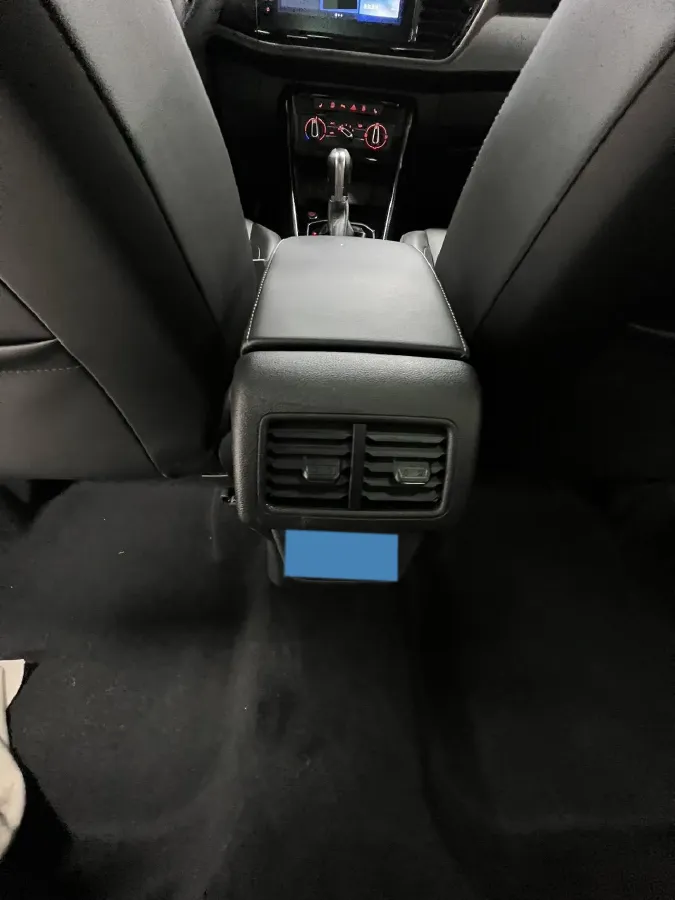 2022 Jetta VS7 1.4T 150HP L4 6AT,autocango,china used car exporter,china ev exporter,chinese used car exporter,chinese used ev exporter