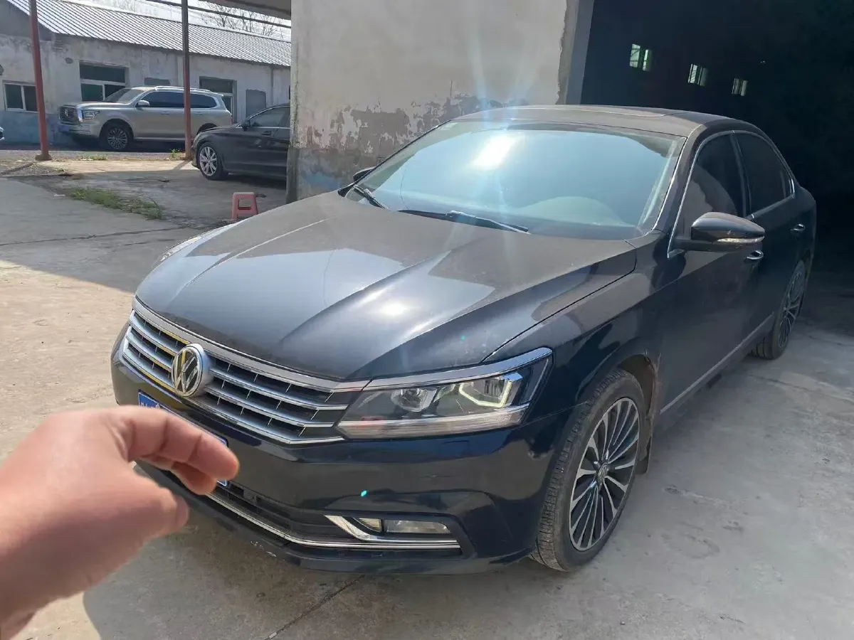 2017 Volkswagen Passat 1.8T 180HP L4 7DCT,autocango,china used car exporter,china ev exporter,chinese used car exporter,chinese used ev exporter