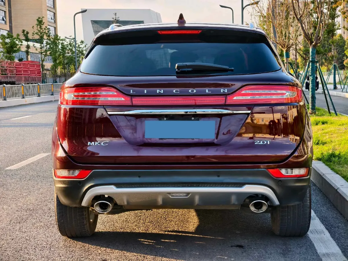2019 Lincoln MKC 2.0T 203HP L4 6AT,autocango,china used car exporter,china ev exporter,chinese used car exporter,chinese used ev exporter
