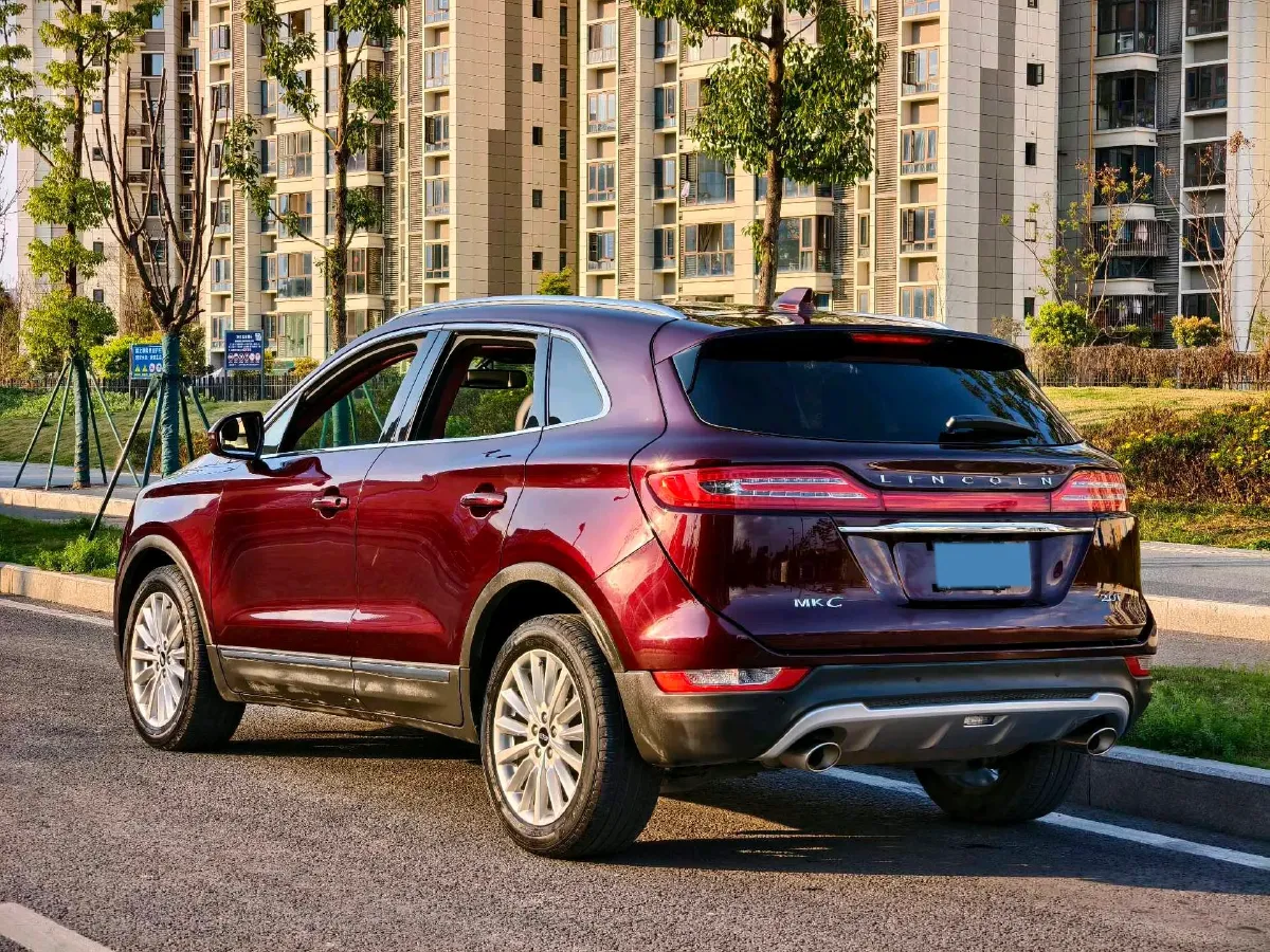 2019 Lincoln MKC 2.0T 203HP L4 6AT,autocango,china used car exporter,china ev exporter,chinese used car exporter,chinese used ev exporter