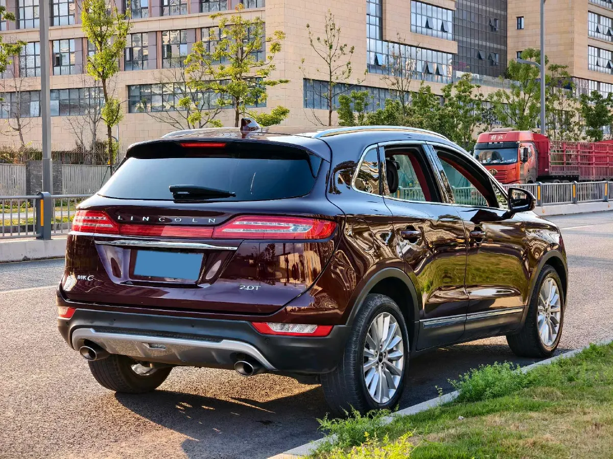 2019 Lincoln MKC 2.0T 203HP L4 6AT,autocango,china used car exporter,china ev exporter,chinese used car exporter,chinese used ev exporter