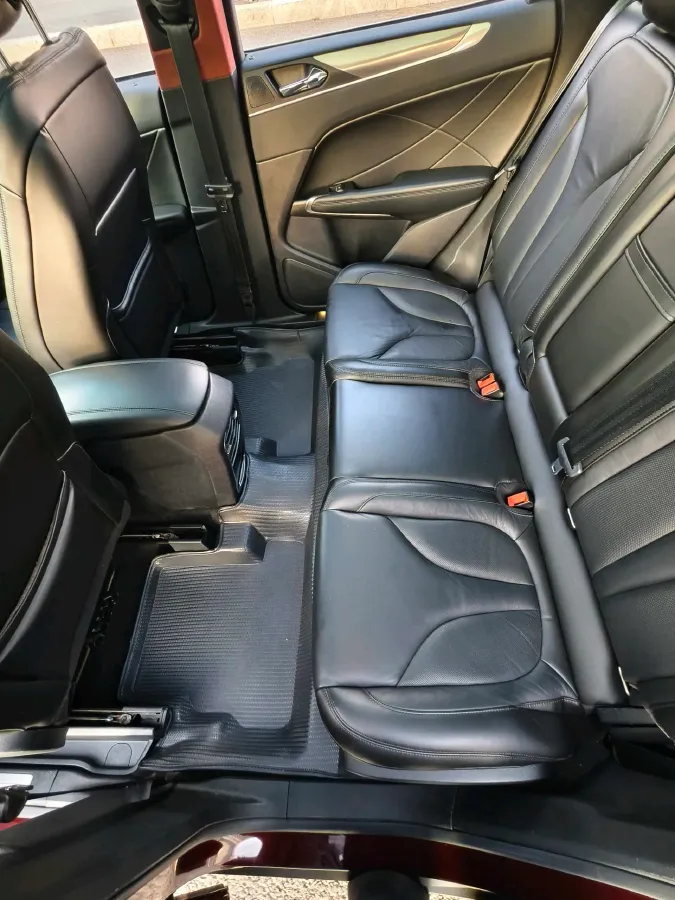 2019 Lincoln MKC 2.0T 203HP L4 6AT,autocango,china used car exporter,china ev exporter,chinese used car exporter,chinese used ev exporter