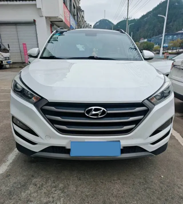 2015 Hyundai Tucson 1.6T 177HP L4 7DCT,autocango,china used car exporter,china ev exporter,chinese used car exporter,chinese used ev exporter