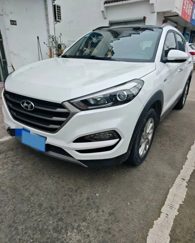 2015 Hyundai Tucson 1.6T 177HP L4 7DCT,autocango,china used car exporter,china ev exporter,chinese used car exporter,chinese used ev exporter