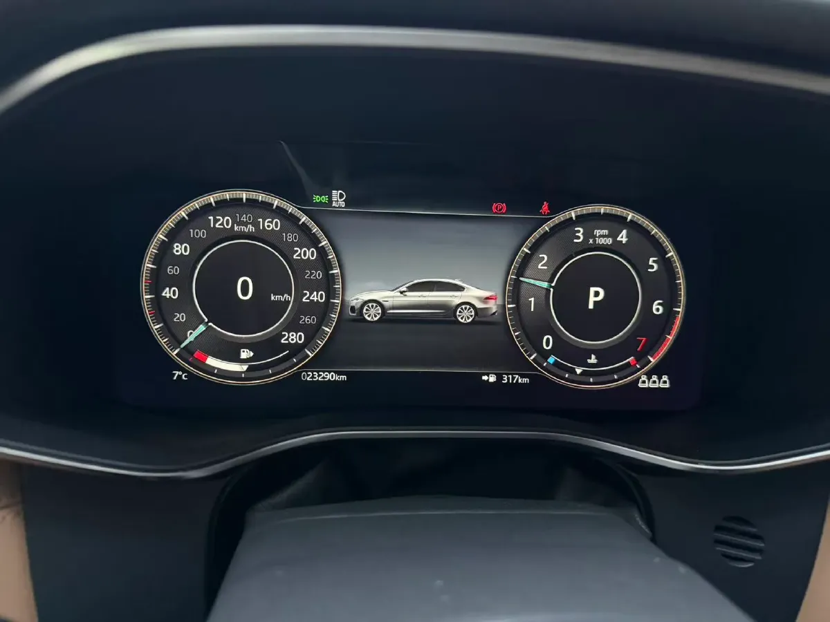 2022 Jaguar XFL 2.0T 250HP L4 8AT,autocango,china used car exporter,china ev exporter,chinese used car exporter,chinese used ev exporter