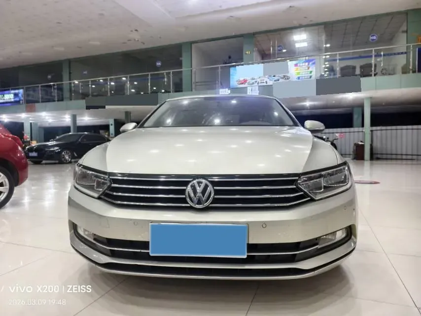 2018 Volkswagen Magotan 1.8T 180HP L4 7DCT,autocango,china used car exporter,china ev exporter,chinese used car exporter,chinese used ev exporter