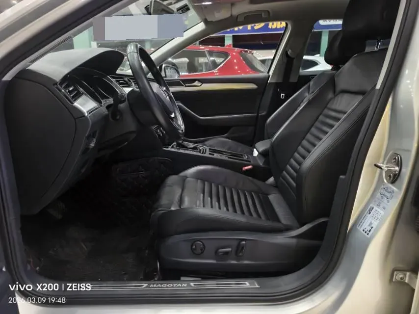 2018 Volkswagen Magotan 1.8T 180HP L4 7DCT,autocango,china used car exporter,china ev exporter,chinese used car exporter,chinese used ev exporter