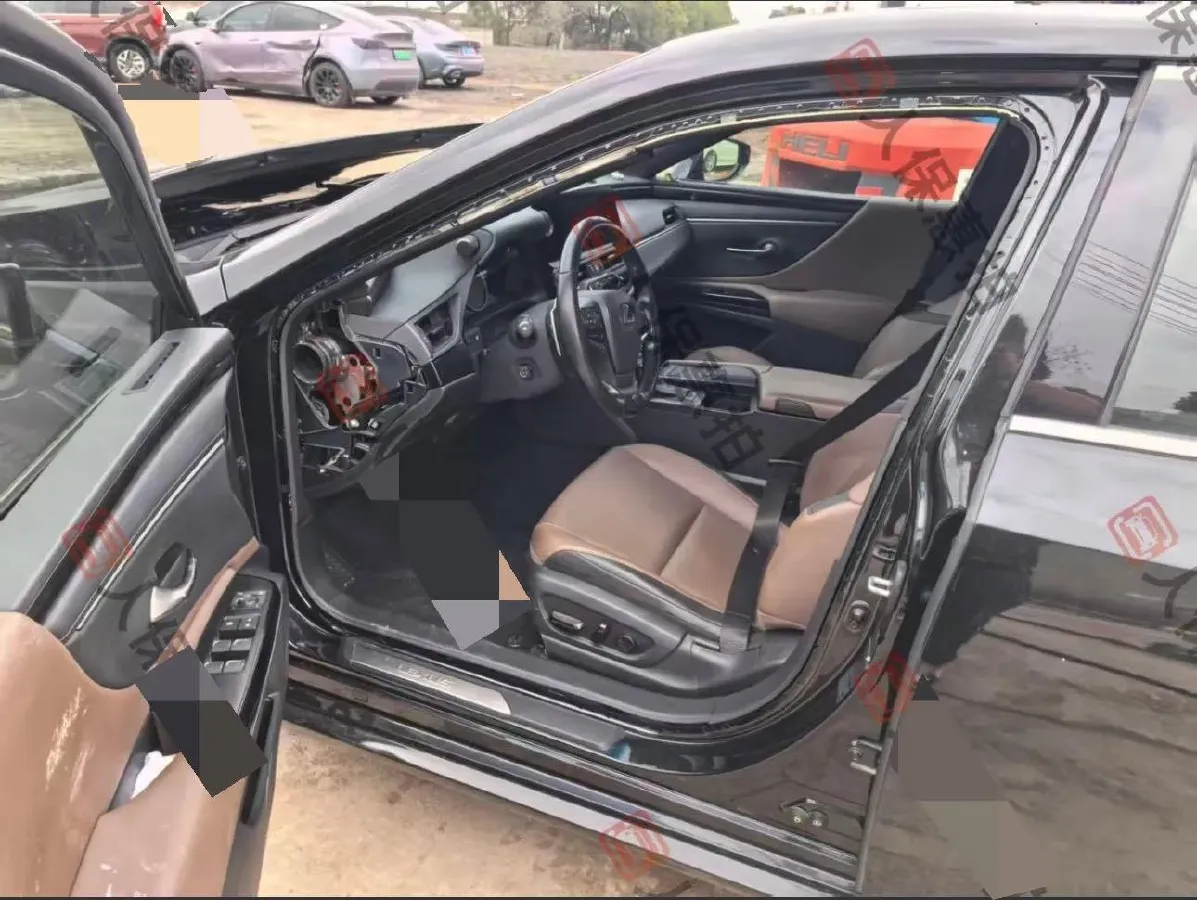 2022 Lexus ES 2.0L 173HP L4 CVT,autocango,china used car exporter,china ev exporter,chinese used car exporter,chinese used ev exporter