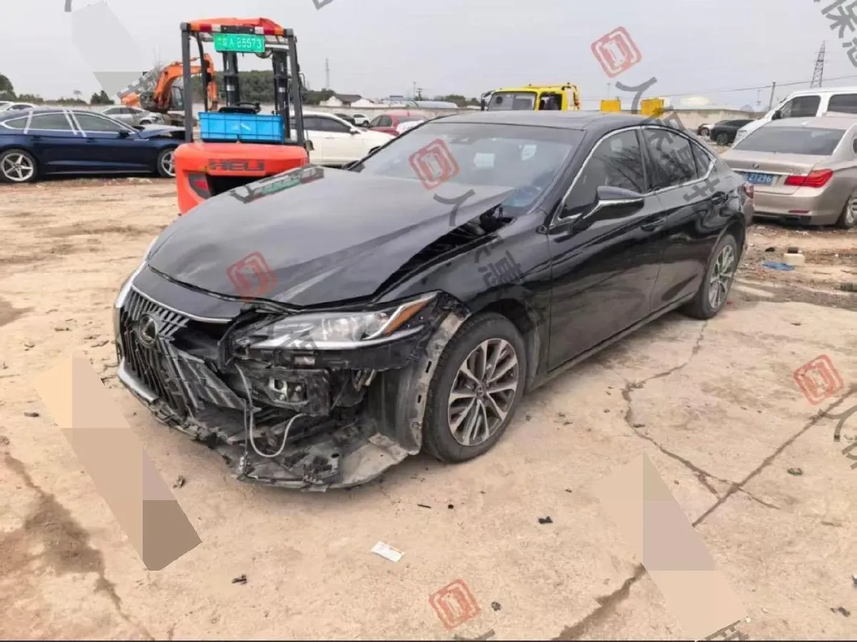 2022 Lexus ES 2.0L 173HP L4 CVT,autocango,china used car exporter,china ev exporter,chinese used car exporter,chinese used ev exporter