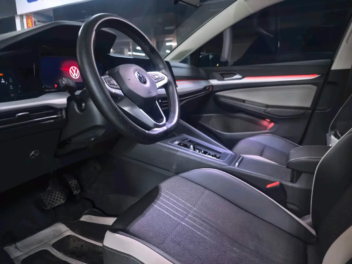 2021 Volkswagen Golf 1.4T 150HP L4 7DCT,autocango,china used car exporter,china ev exporter,chinese used car exporter,chinese used ev exporter