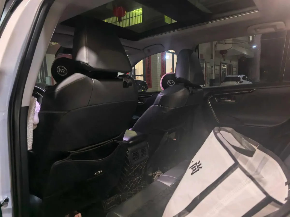 2023 Toyota RAV4 2.0L 171HP L4 CVT,autocango,china used car exporter,china ev exporter,chinese used car exporter,chinese used ev exporter