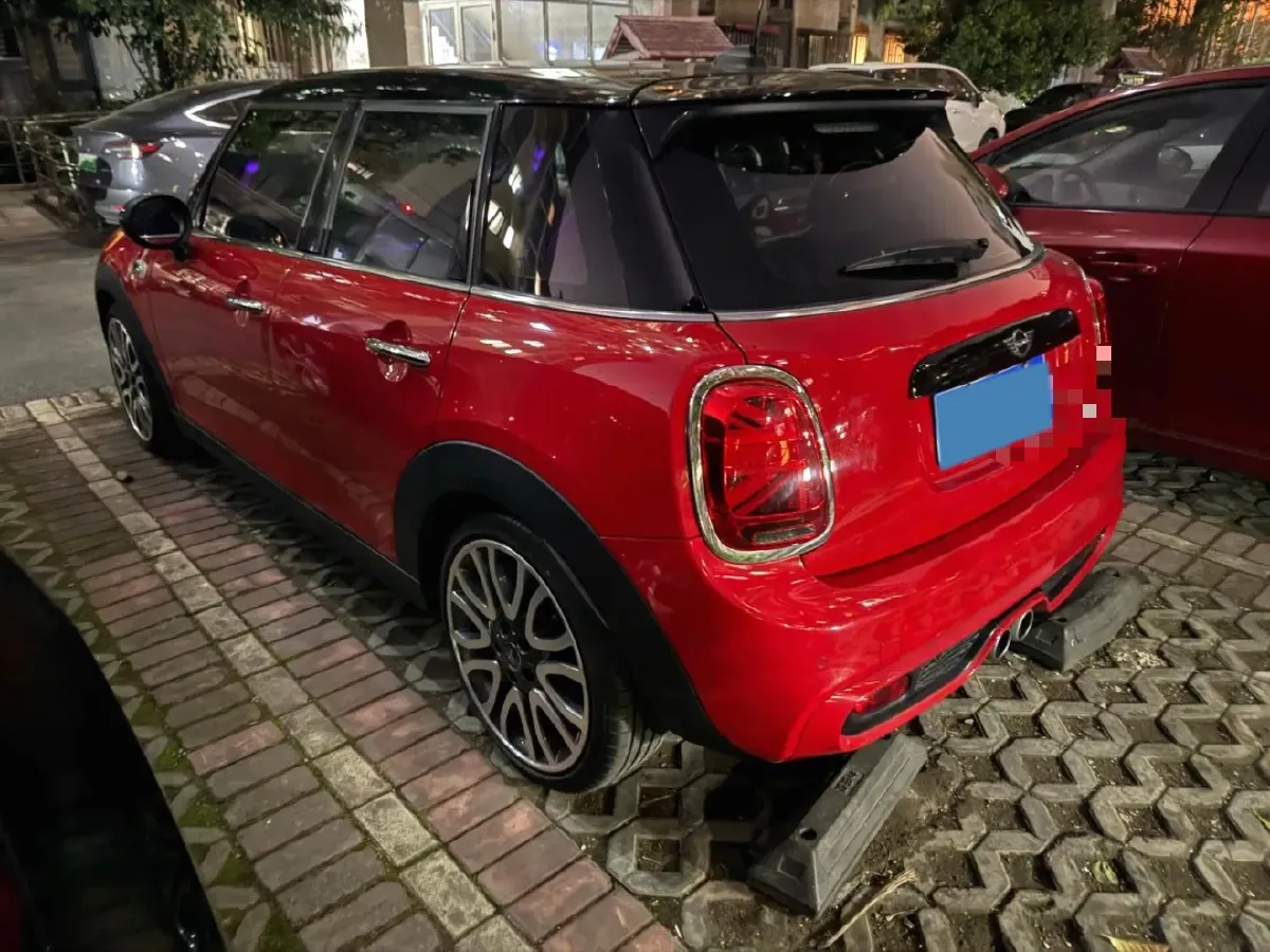 2018 Mercedes-Benz CLA Class 2.0T 184HP L4 7DCT,autocango,china used car exporter,china ev exporter,chinese used car exporter,chinese used ev exporter