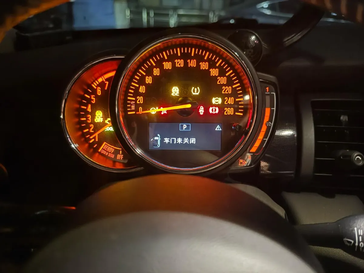 2018 Mercedes-Benz CLA Class 2.0T 184HP L4 7DCT,autocango,china used car exporter,china ev exporter,chinese used car exporter,chinese used ev exporter