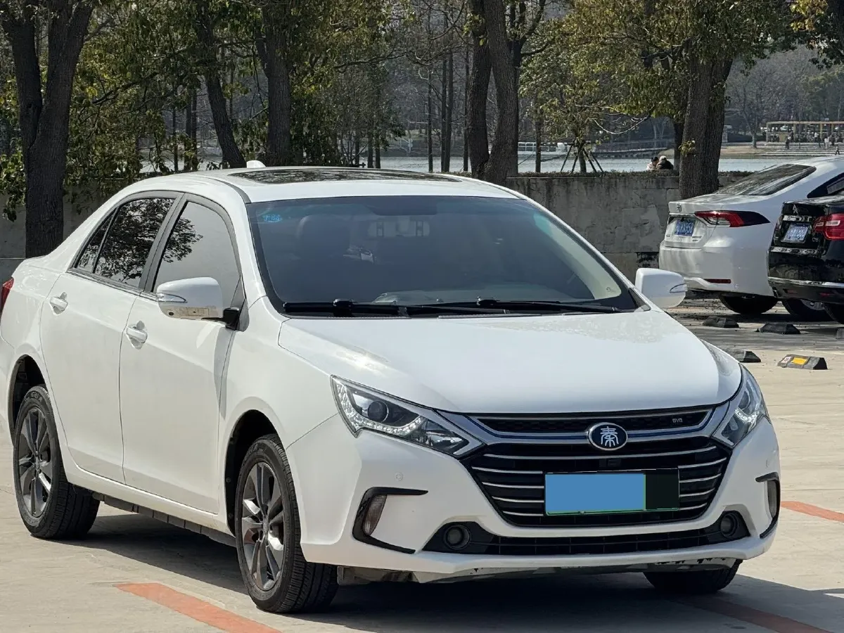 2018 BYD Qin 1.5T 154HP L4 6DCT PHEV 15.2KWH,autocango,china used car exporter,china ev exporter,chinese used car exporter,chinese used ev exporter