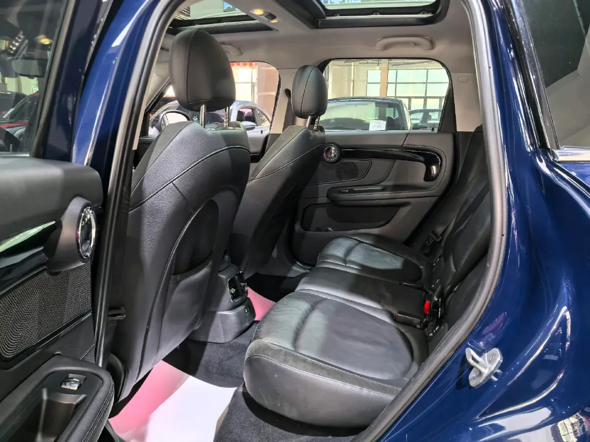 2018 Jeep Grand Commander 2.0T 234HP L4 9AT,autocango,china used car exporter,china ev exporter,chinese used car exporter,chinese used ev exporter