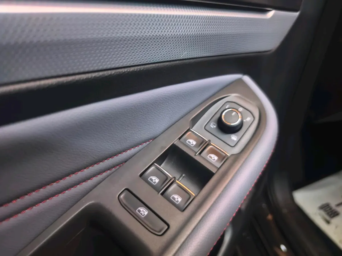 2023 Volkswagen Lamando 1.4T 150HP L4 7DCT,autocango,china used car exporter,china ev exporter,chinese used car exporter,chinese used ev exporter