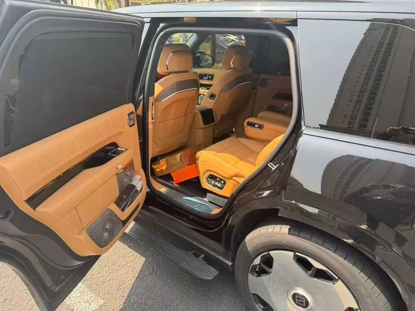 2025 Zeekr 9X 2.0T 279HP L4 1DHT PHEV,autocango,china used car exporter,china ev exporter,chinese used car exporter,chinese used ev exporter