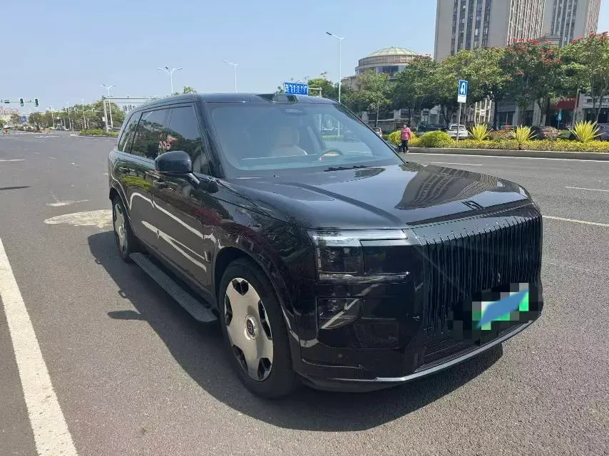 2025 Zeekr 9X 2.0T 279HP L4 1DHT PHEV,autocango,china used car exporter,china ev exporter,chinese used car exporter,chinese used ev exporter