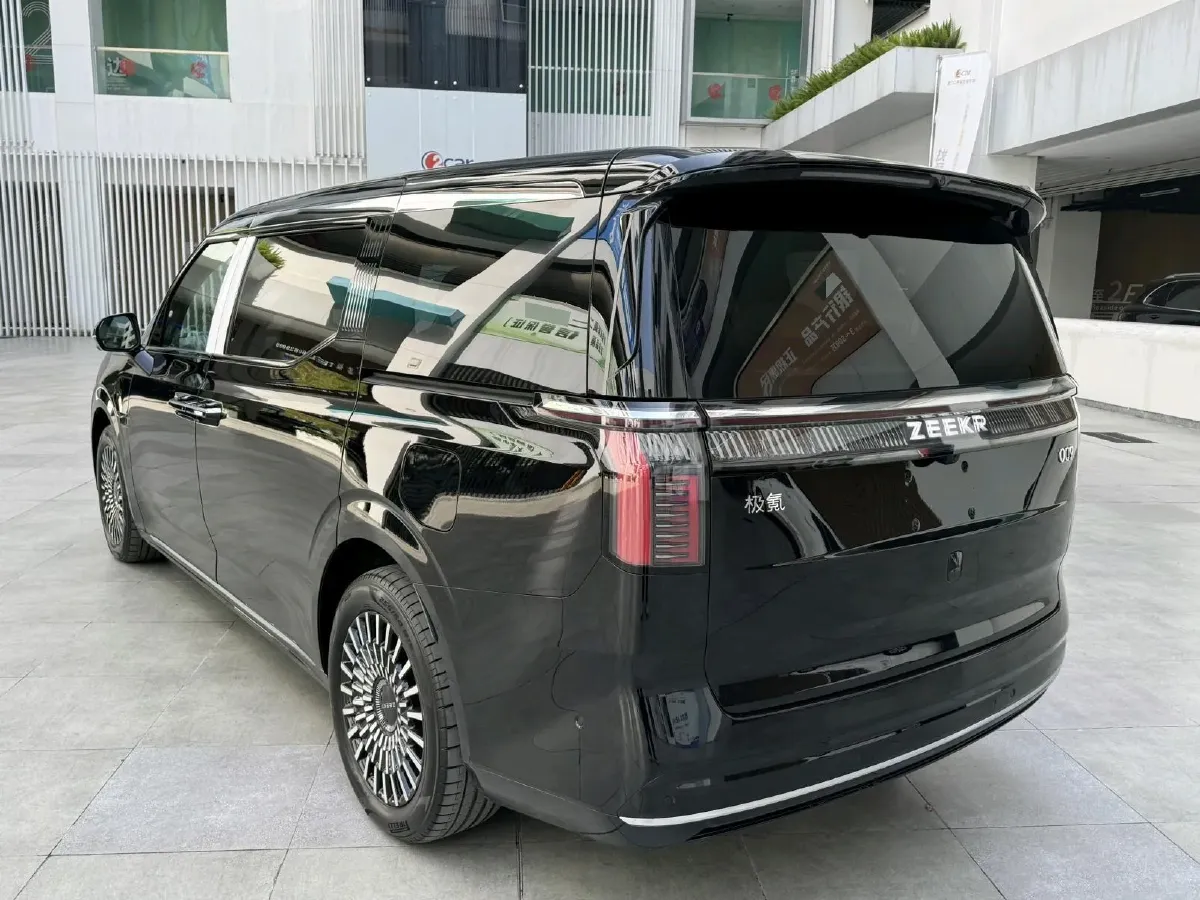 2024 Zeekr 009 BEV 108KWH,autocango,china used car exporter,china ev exporter,chinese used car exporter,chinese used ev exporter