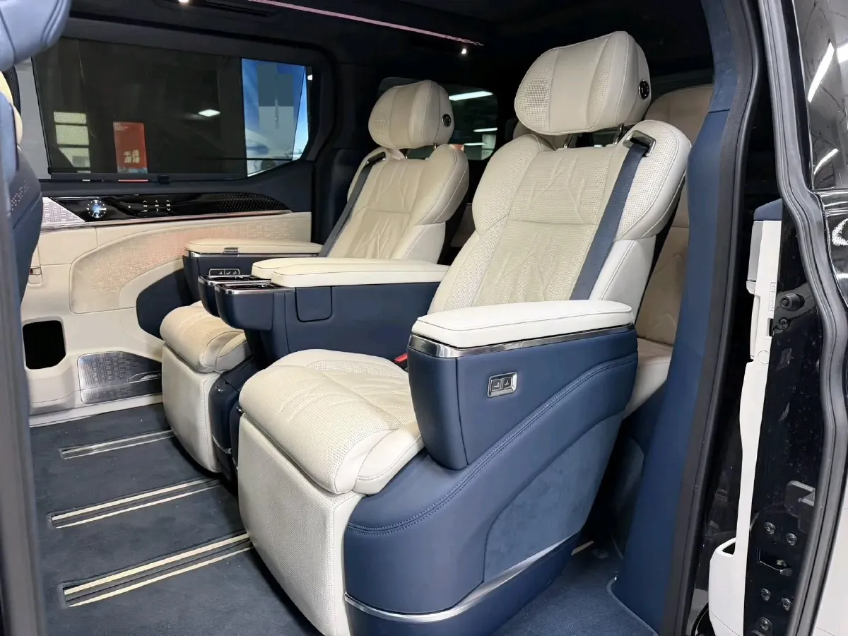 2024 Zeekr 009 BEV 108KWH,autocango,china used car exporter,china ev exporter,chinese used car exporter,chinese used ev exporter