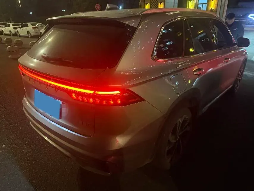 2021 Geely Monjaro 2.0T 218HP L4 7DCT,autocango,china used car exporter,china ev exporter,chinese used car exporter,chinese used ev exporter